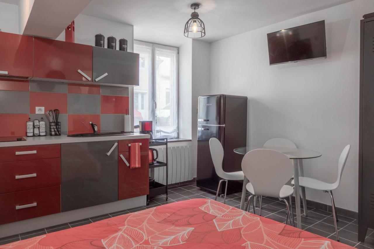 Studio Le Ligerien Saint-Denis-de l'Hotel Экстерьер фото